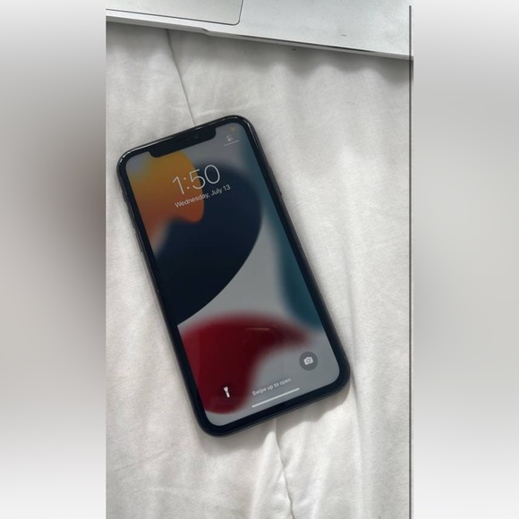 iphone 11 64gb - Space Grey - Picture 1 of 3